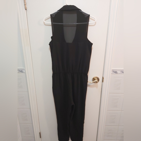 Banana Republic Black Jumpsuit with Sheer Size 2/4 - Picture 8 of 9